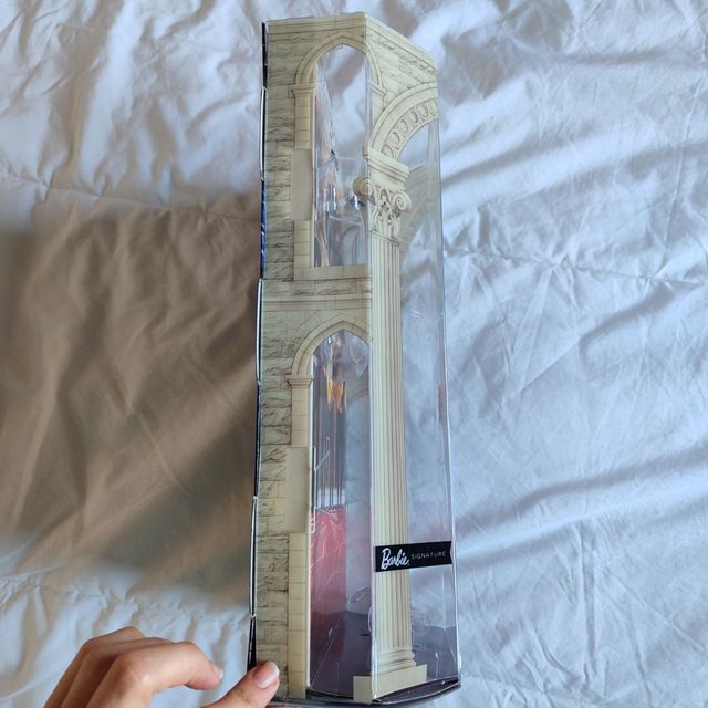 Caja de la Barbie Juan Gabriel,