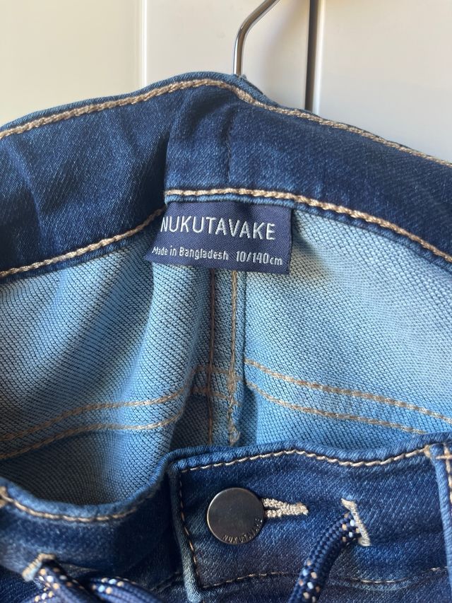 Camisa Boboli niño y vaqueros