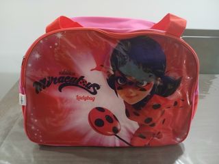 Lote más 180 zomblings más regalo