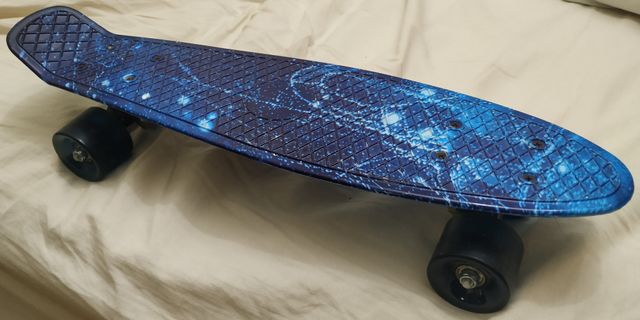 Monopatín Ruedas Leds Colores