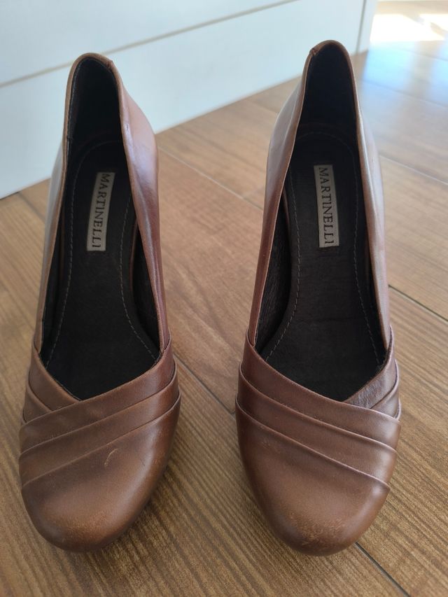 Zapato tacón piel marrón 36 Martinelli 