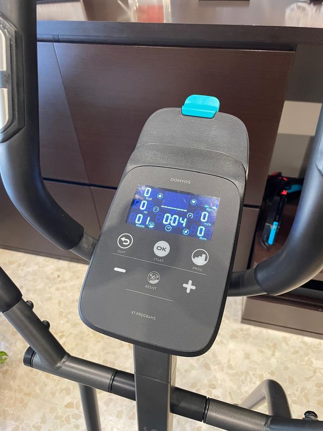 Bicicleta elíptica DOMYOS EL120-Rueda inercia 6Kg