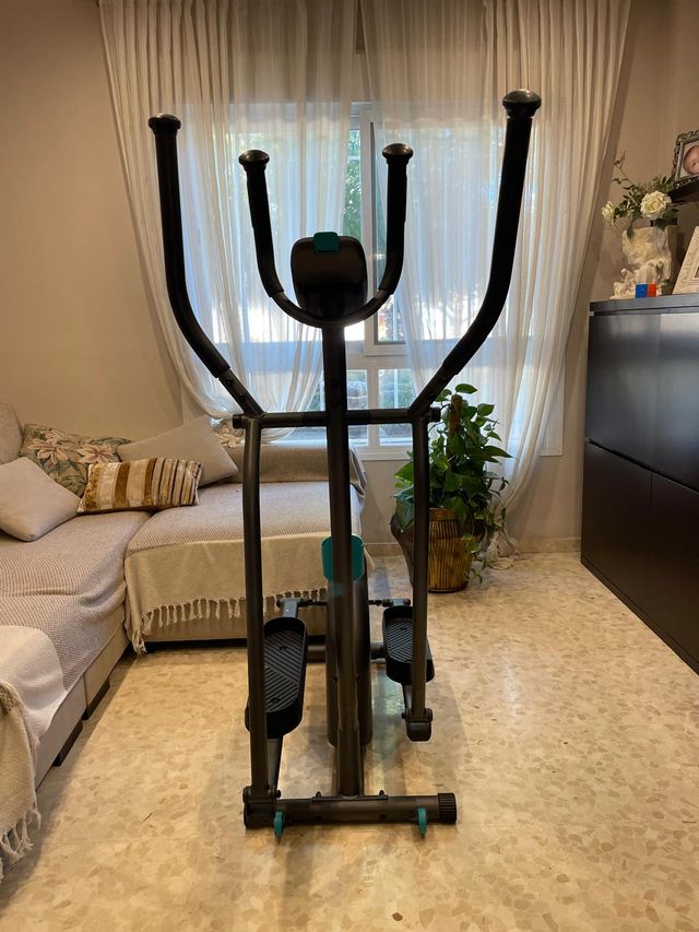 Bicicleta elíptica DOMYOS EL120-Rueda inercia 6Kg