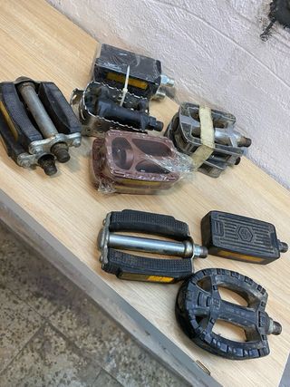 Pedales clasicas y otras
