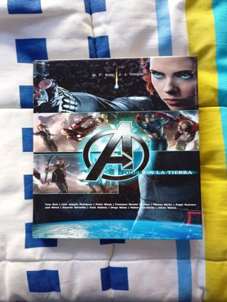 Vengadores - Poder en La Tierra.