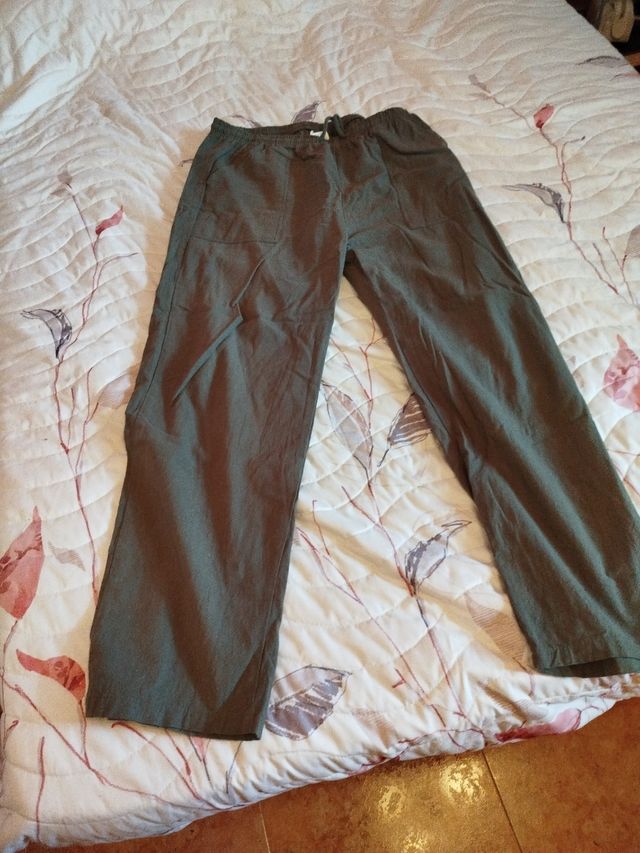 Pantalones fresquitos