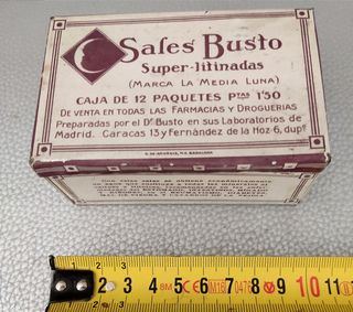Cinco cajas de chapa vintage