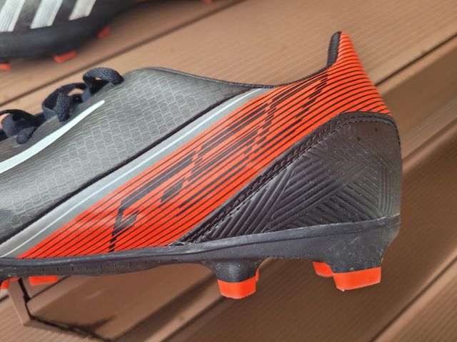 Botas de fútbol Adidas F50 tacos
