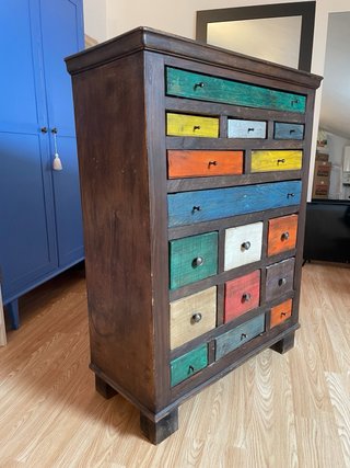 Mueble con cajones