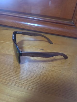 Gafas de sol polarizadas nuevas sin estrenar