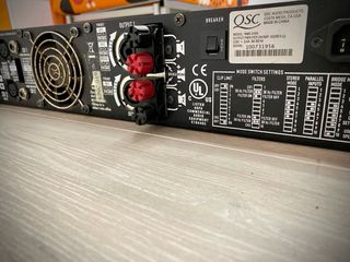 Amplificador QSC RMX 2450