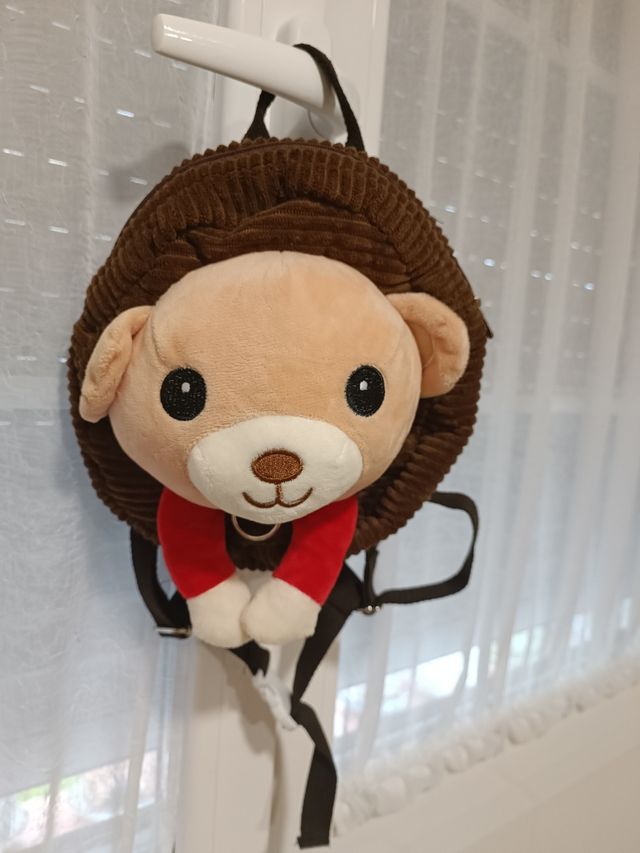 Mochila niño a estrenar.