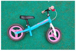 BICICLETA INFANTIL SIN PEDALES
RUNRIDE 500 10"