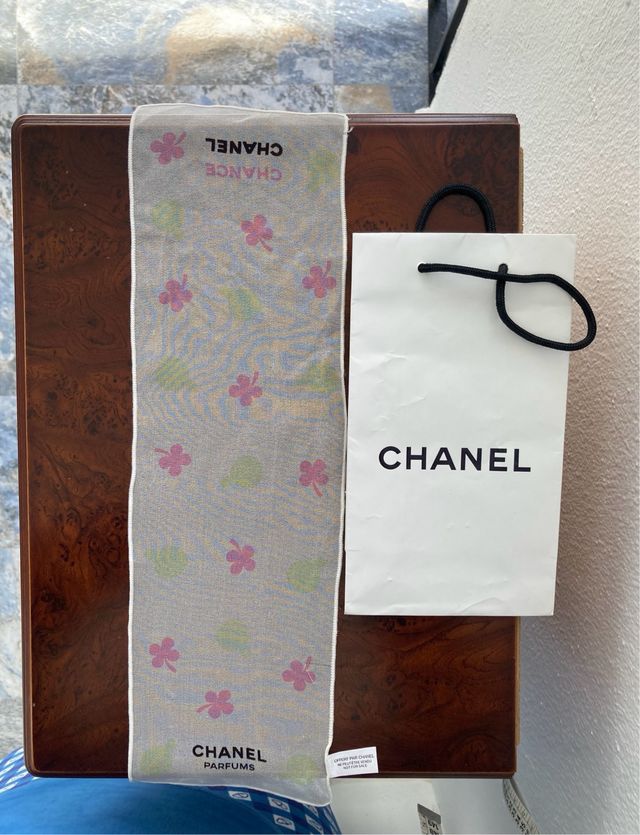 Pañuelo Chanel