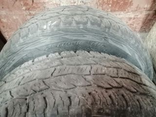 Neumáticos 235/70R16 M+S