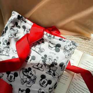 Funda para libro o ebook, ipad o tablet o portatil