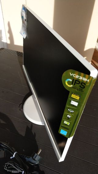 ASUS 239H blanco 2 altavoces