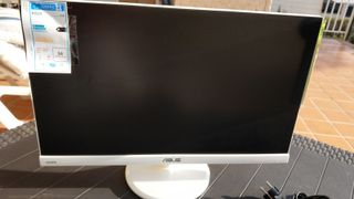ASUS 239H blanco 2 altavoces