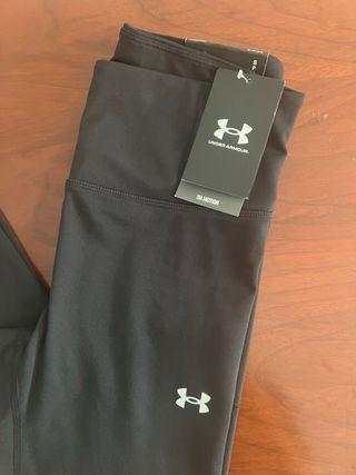 Malla under armour talla S sin estrenar