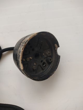 Teléfono antiguo de pared .vintage