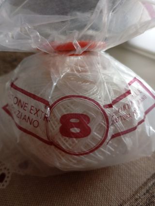 Cotone perlato n 8 e n 12 nuovo ancora con l etich
