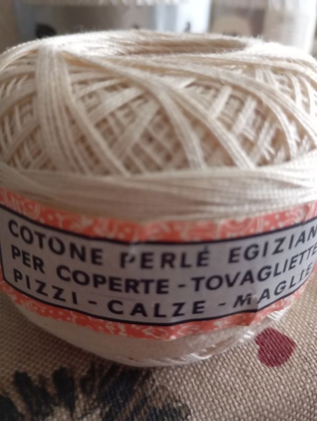 Cotone perlato n 8 e n 12 nuovo ancora con l etich
