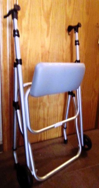 Andador plegable y ligero