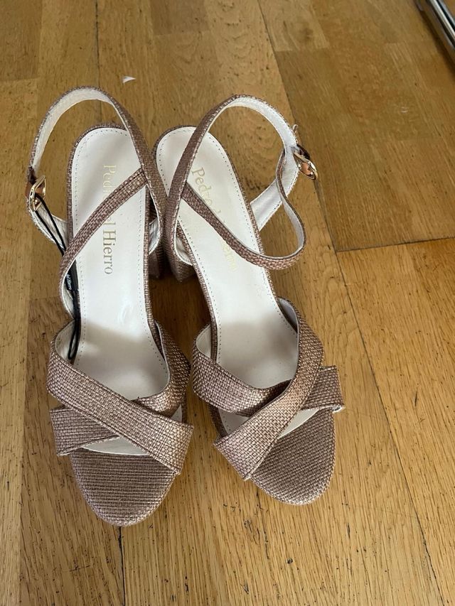 Sandalias Pedro del Hierro