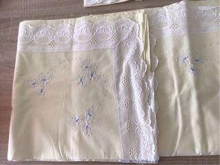 Juego de sábana + funda almohada  cama de 135 cm.