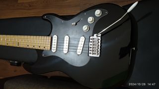 Guitarra eléctrica Gregg Bennet