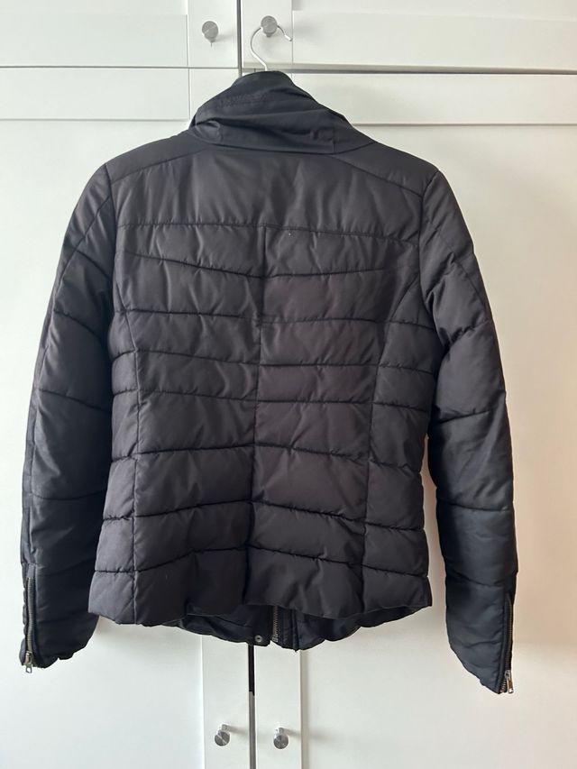 Cazadora acolchada bershka