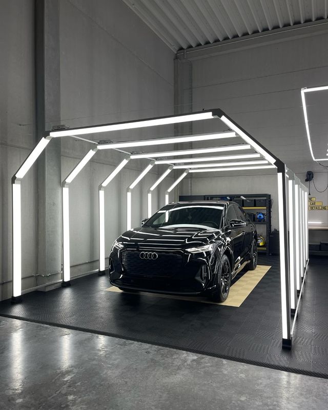 Tunel iluminado detailing