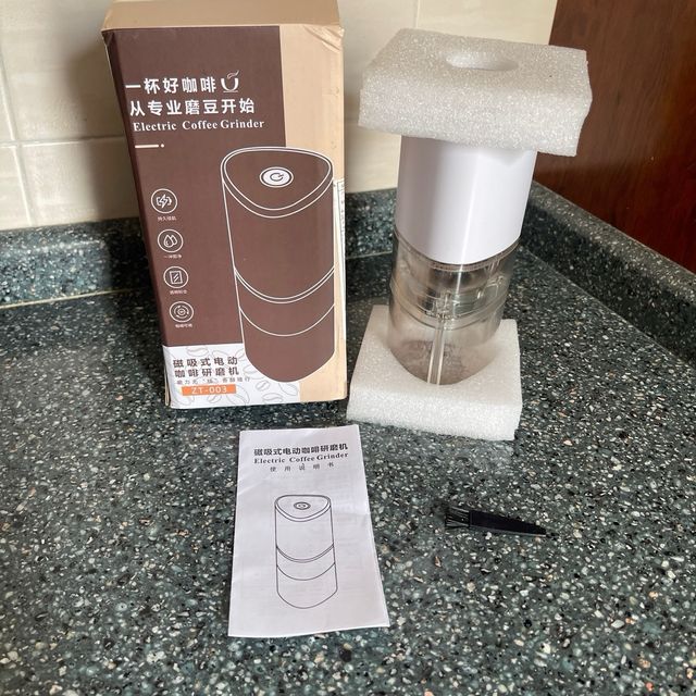 Molino de cafe electrico recargable