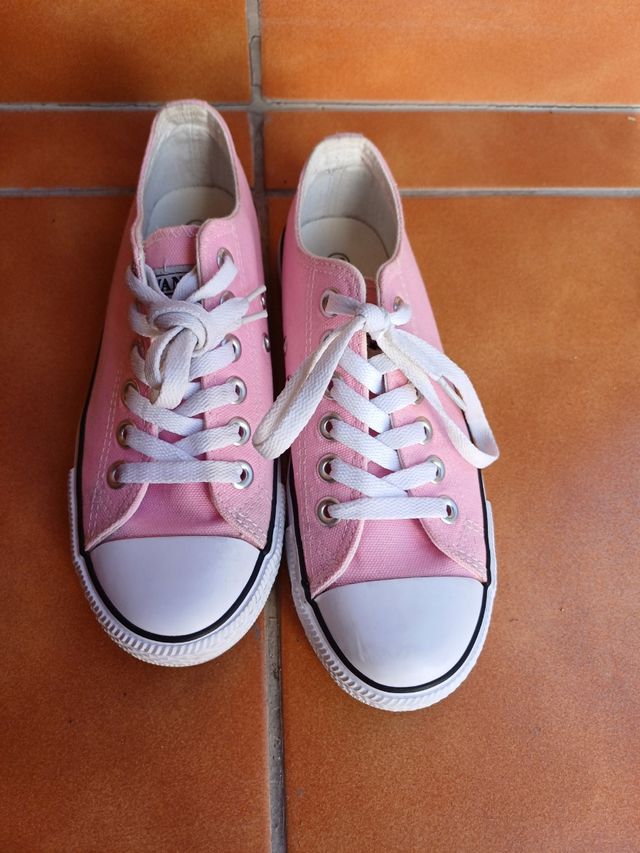 Zapatillas de puntera color rosa