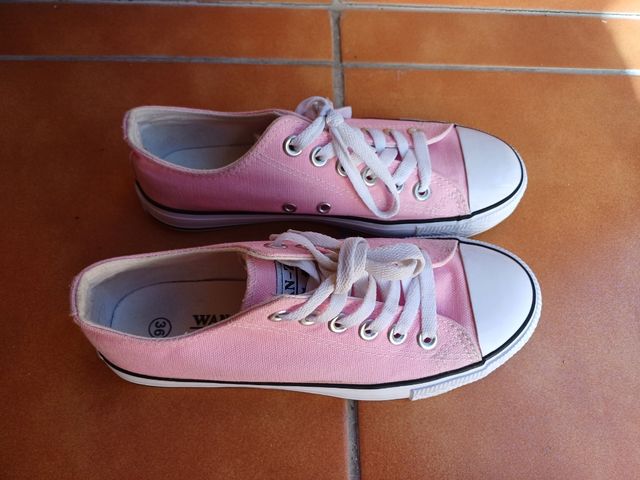 Zapatillas de puntera color rosa