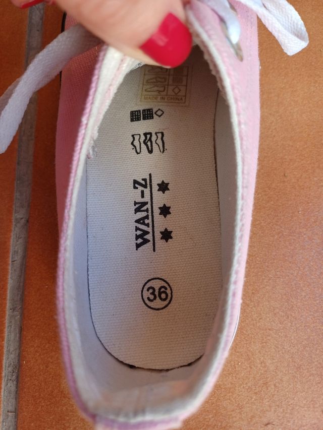 Zapatillas de puntera color rosa