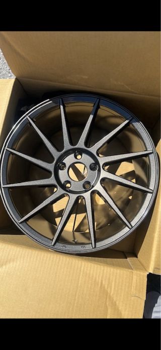 llantas japan racing jr22.