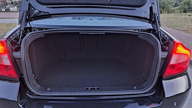 Volvo S80 3.2 238 CV PEGATINA C