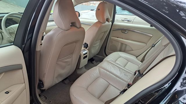 Volvo S80 3.2 238 CV PEGATINA C