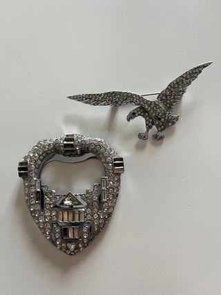 Spilla e ferma foulard