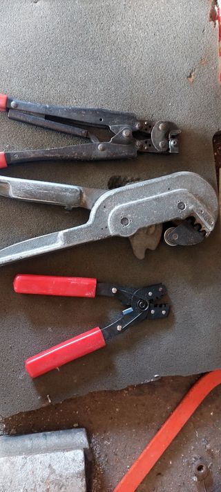 Pinze per crimpature tre modelli 