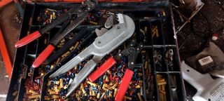 Pinze per crimpature tre modelli 