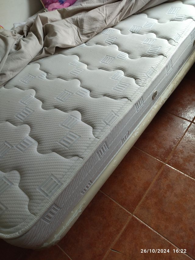 Colchon pikolin 1,90 largo x 1'03 ancho