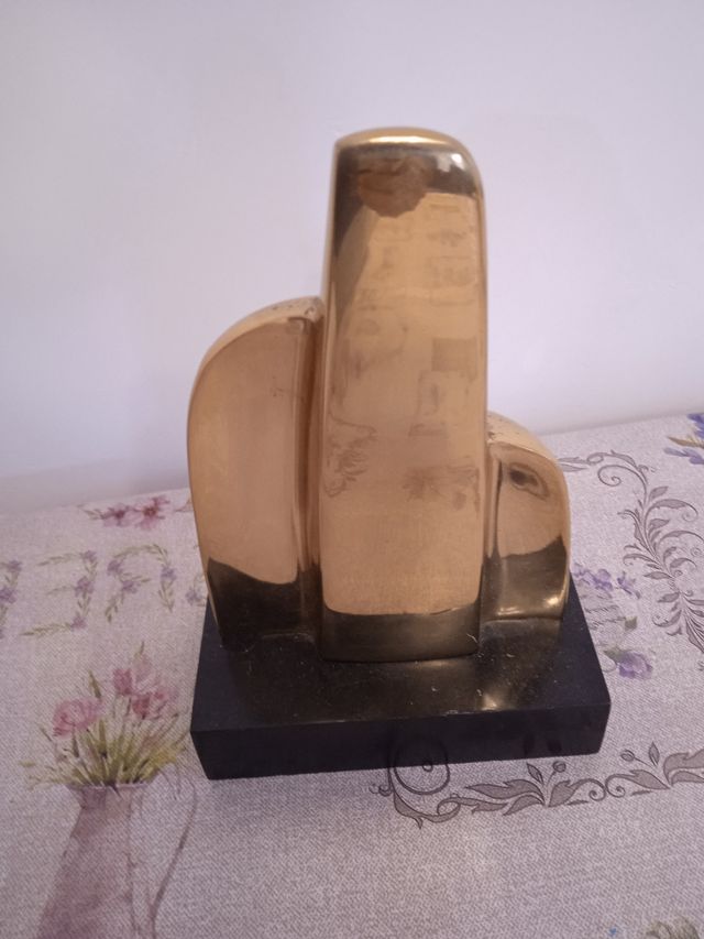 Escultura de Antonio mirro