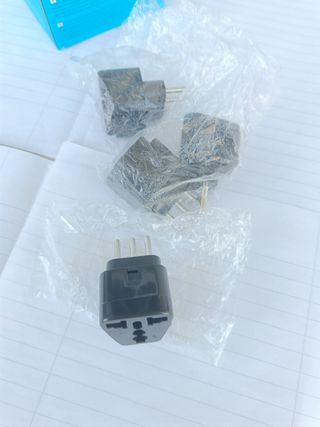 5x Adattaore da spina UK USA a spina Ita