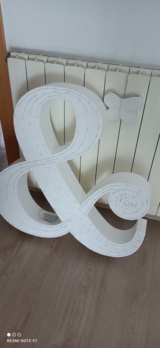 Iniciales para boda iluminadas