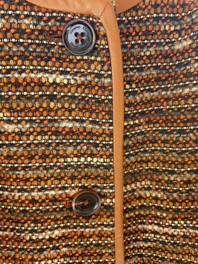 Abrigo cheviot Massimo Dutti.  Nuevo.