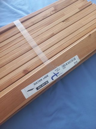 Cama Magnus Elebäck para Ikea