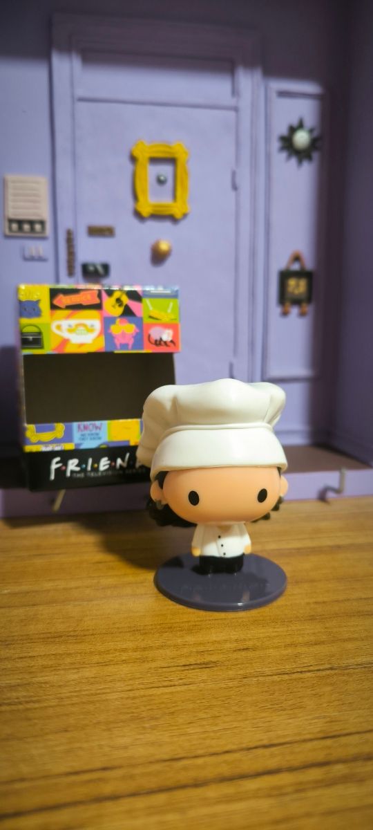 Mónica Friends McDonald's funko
