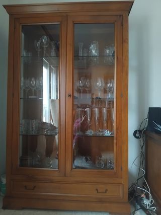 Mueble vitrina 